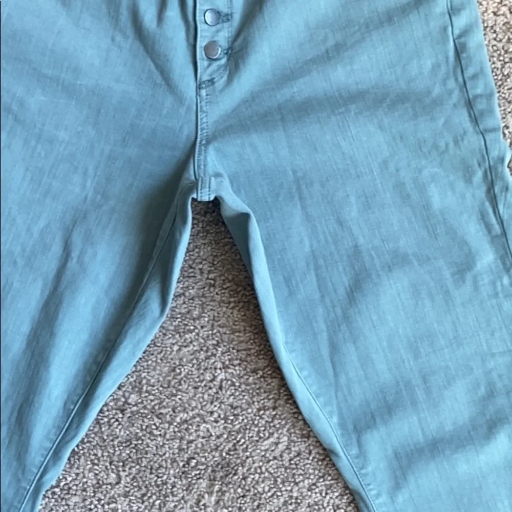 Universal Thread High Rise Cropped Jeans - Picture 7 of 10